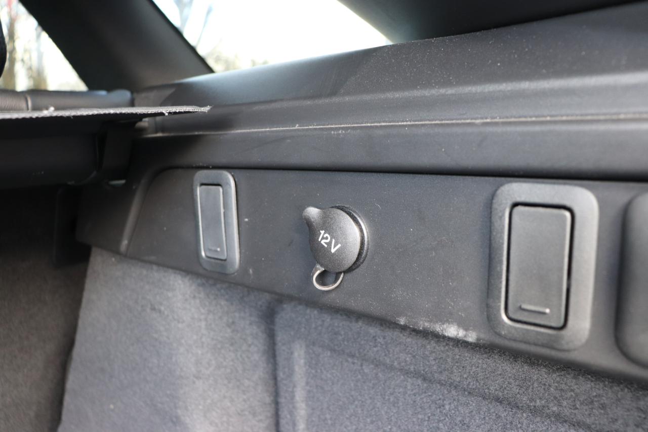 Land Rover Range Rover Velar P250 Dynamic SE 2025