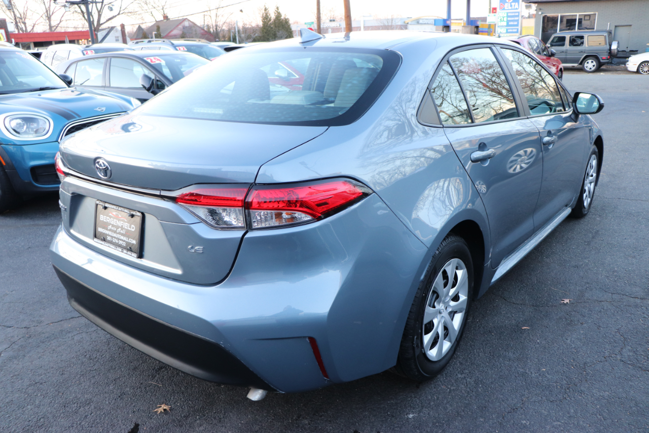 Toyota Corolla LE CVT (Natl) 2025