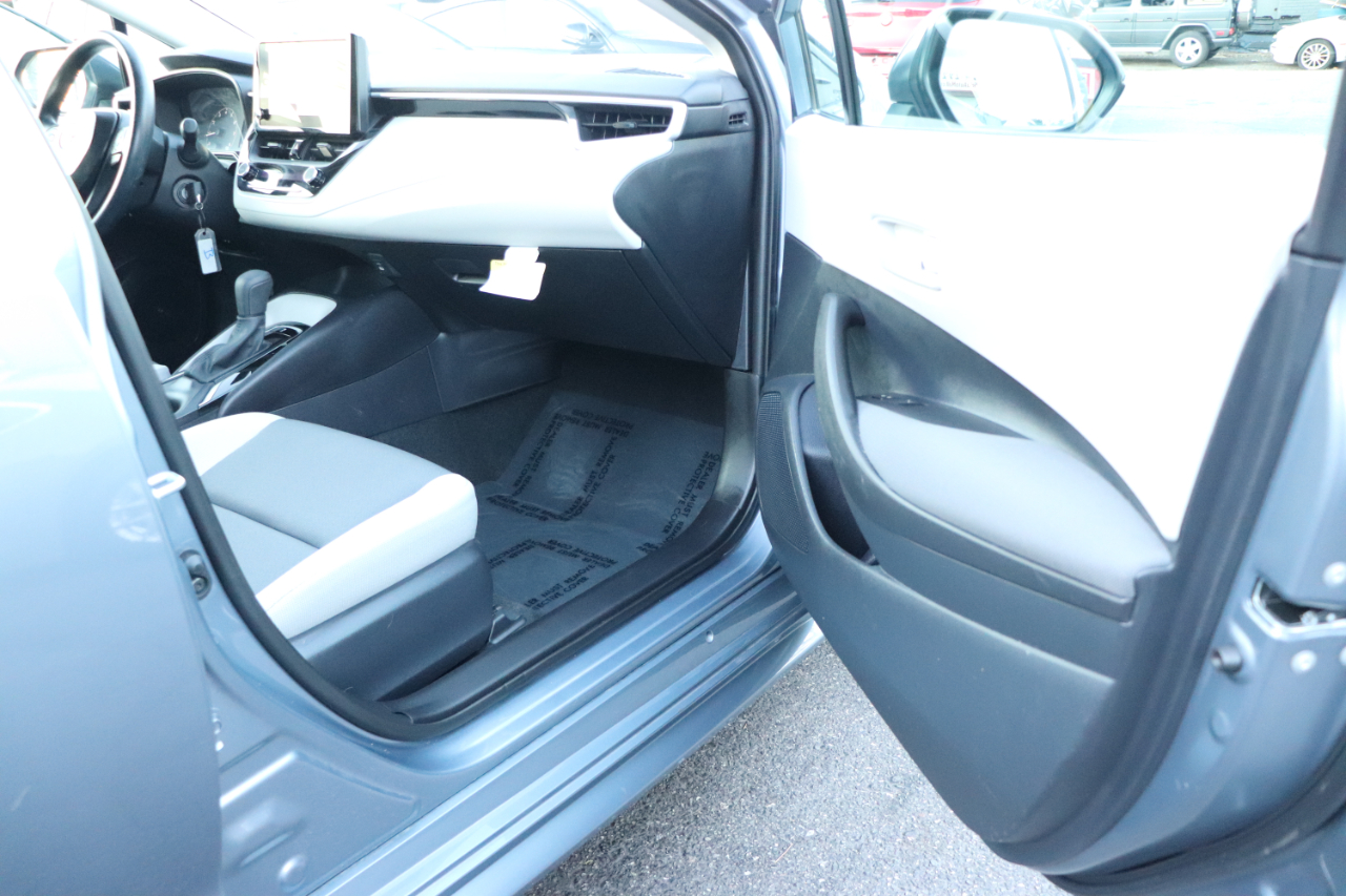 Toyota Corolla LE CVT (Natl) 2025