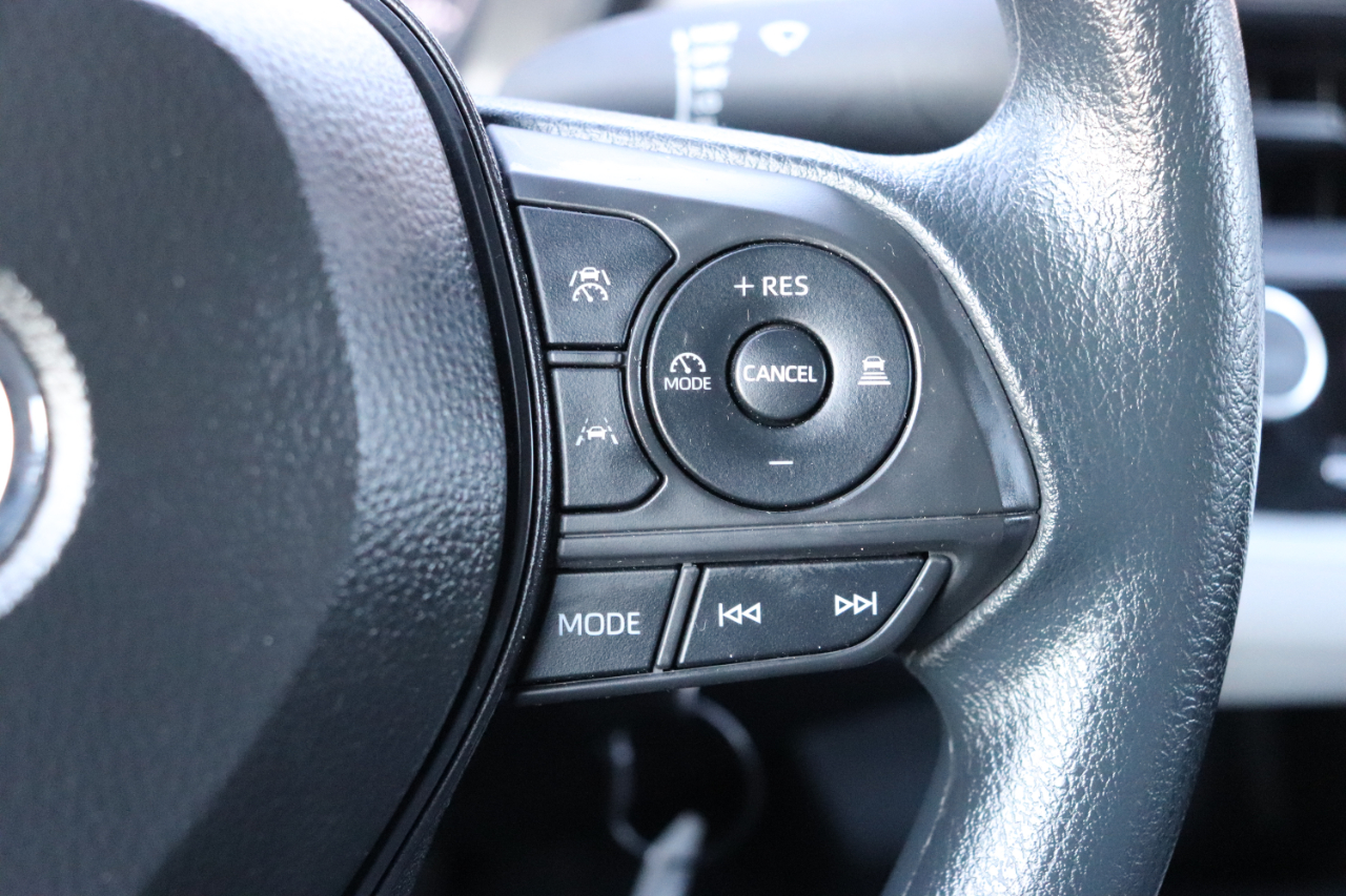 Toyota Corolla LE CVT (Natl) 2025