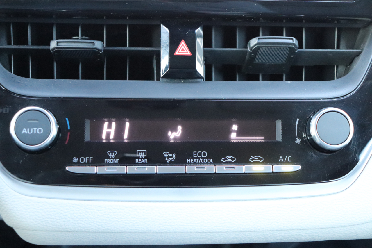 Toyota Corolla LE CVT (Natl) 2025