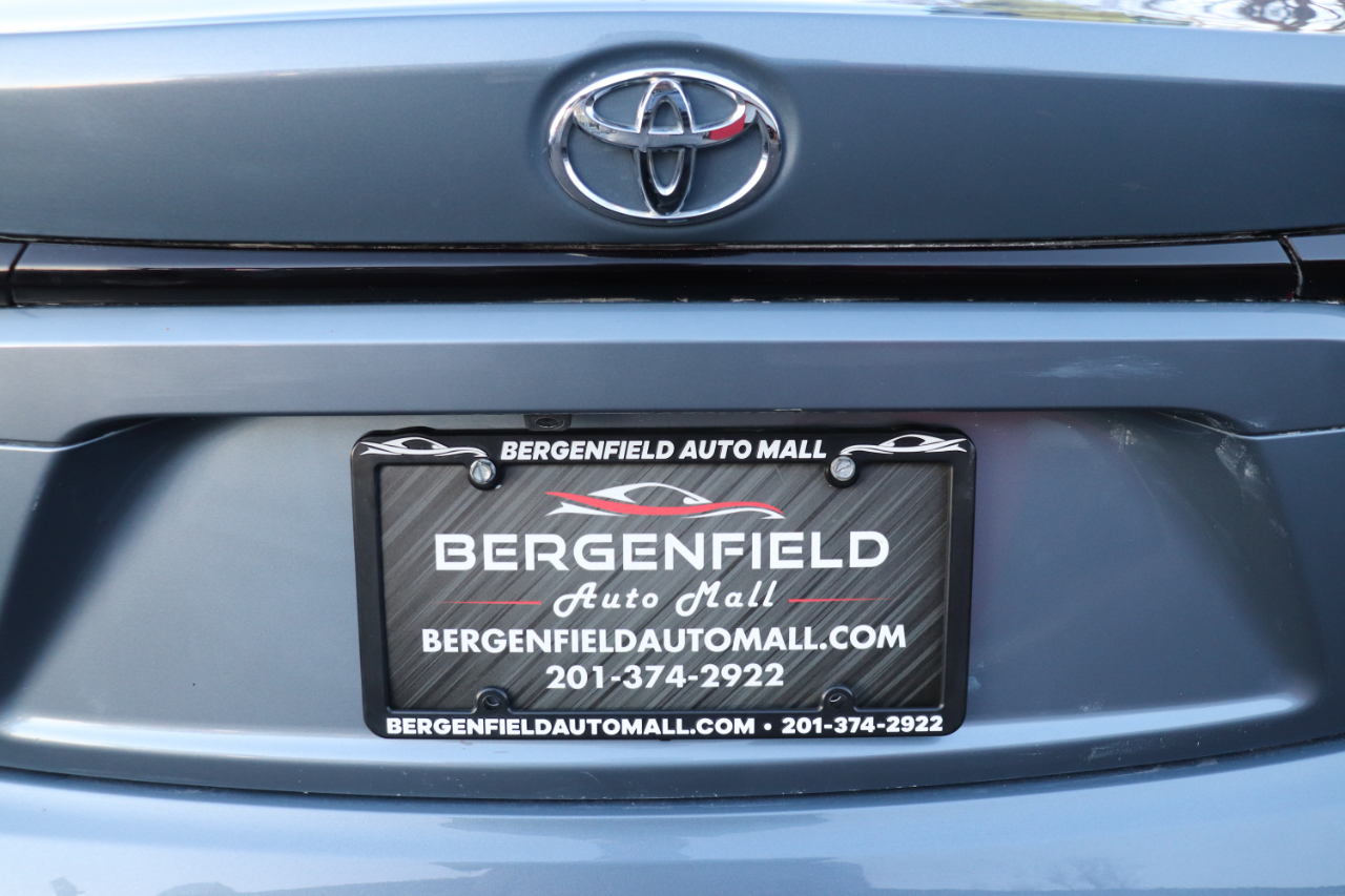 Toyota Corolla LE CVT (Natl) 2025