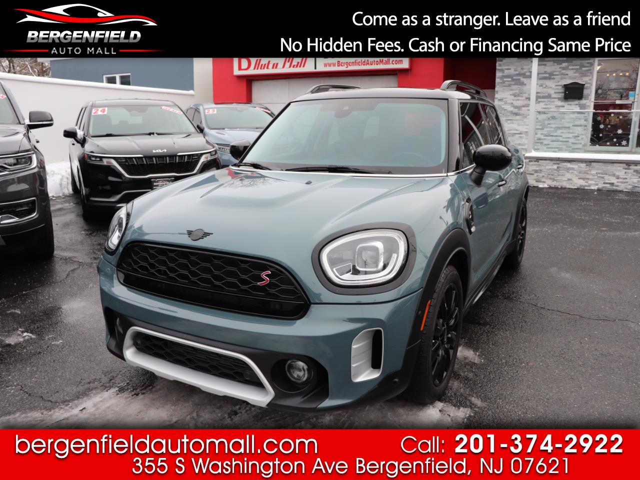 2022 MINI Countryman S's photo