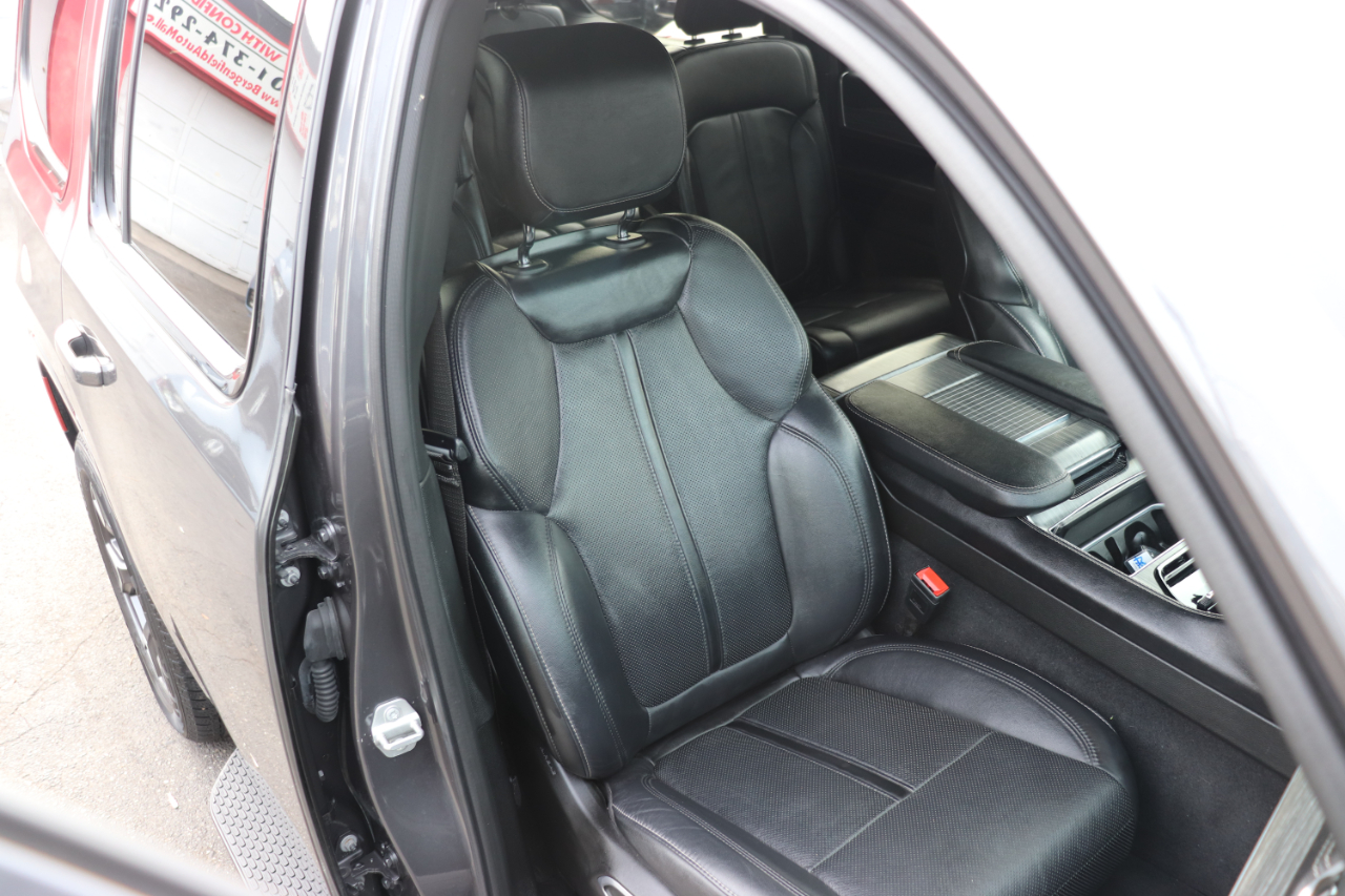 Jeep Wagoneer Series III 4x4 2024