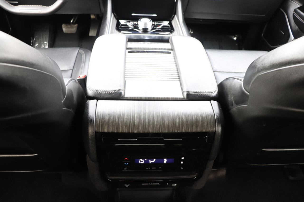 Jeep Wagoneer Series III 4x4 2024