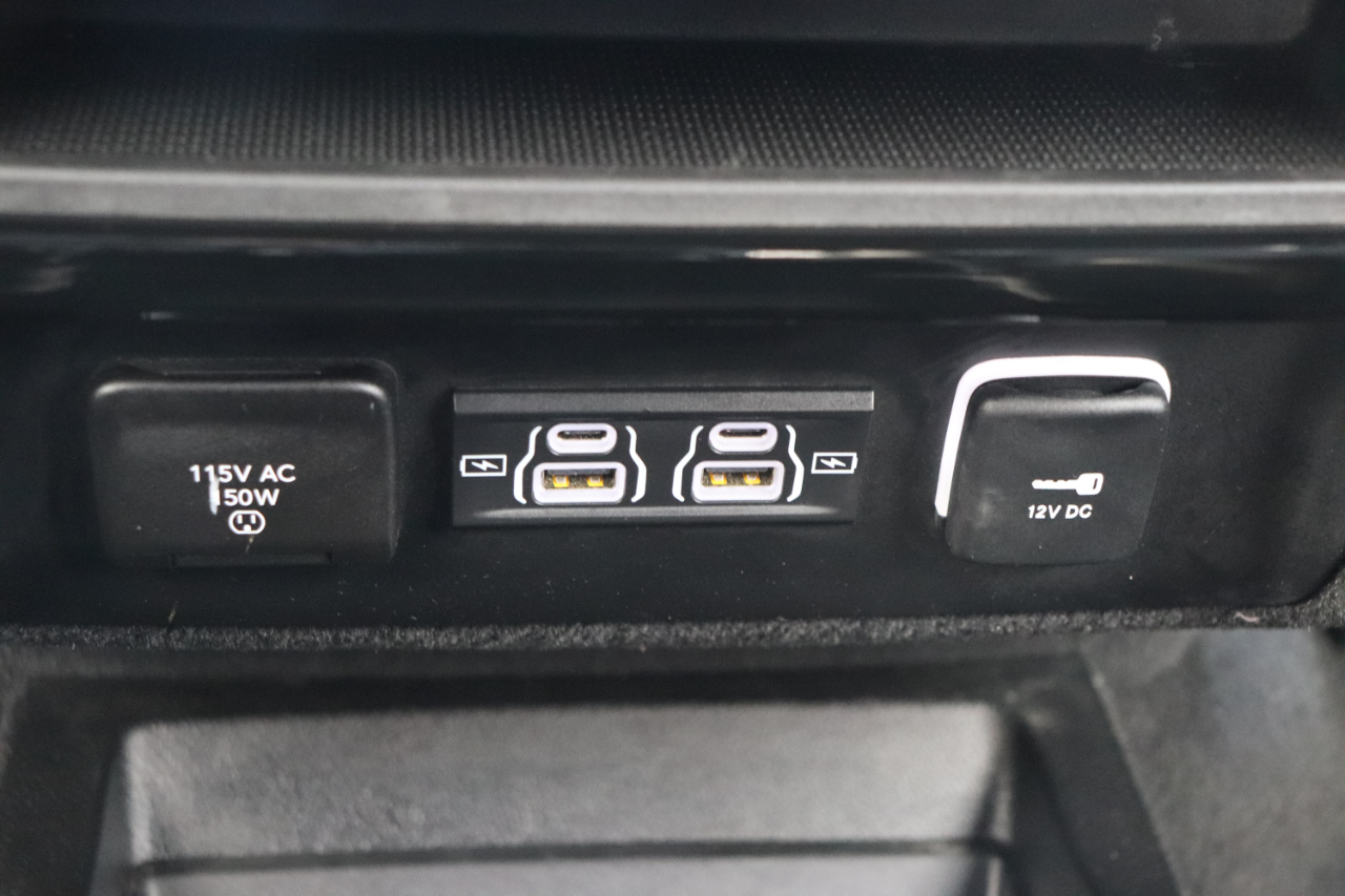 Jeep Wagoneer Series III 4x4 2024