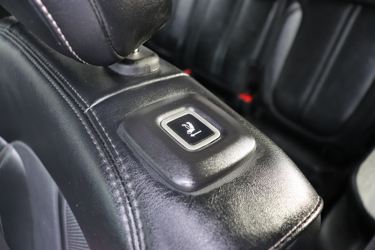 Jeep Wagoneer Series III 4x4 2024