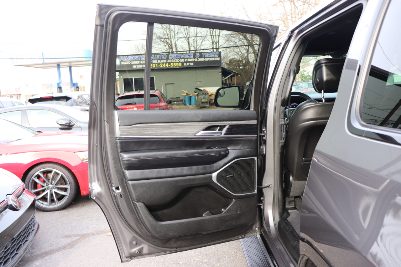 Jeep Wagoneer Series III 4x4 2024