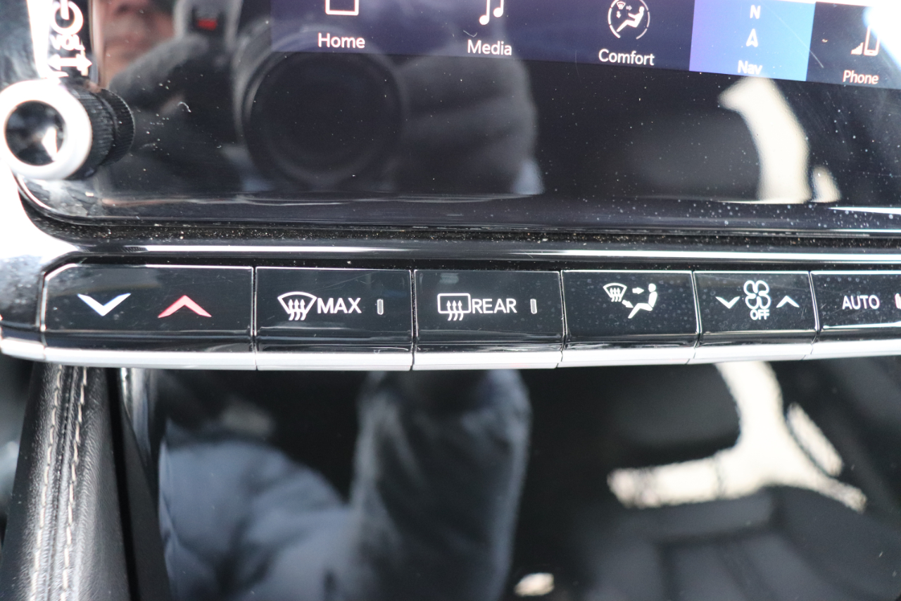 Jeep Wagoneer Series III 4x4 2024