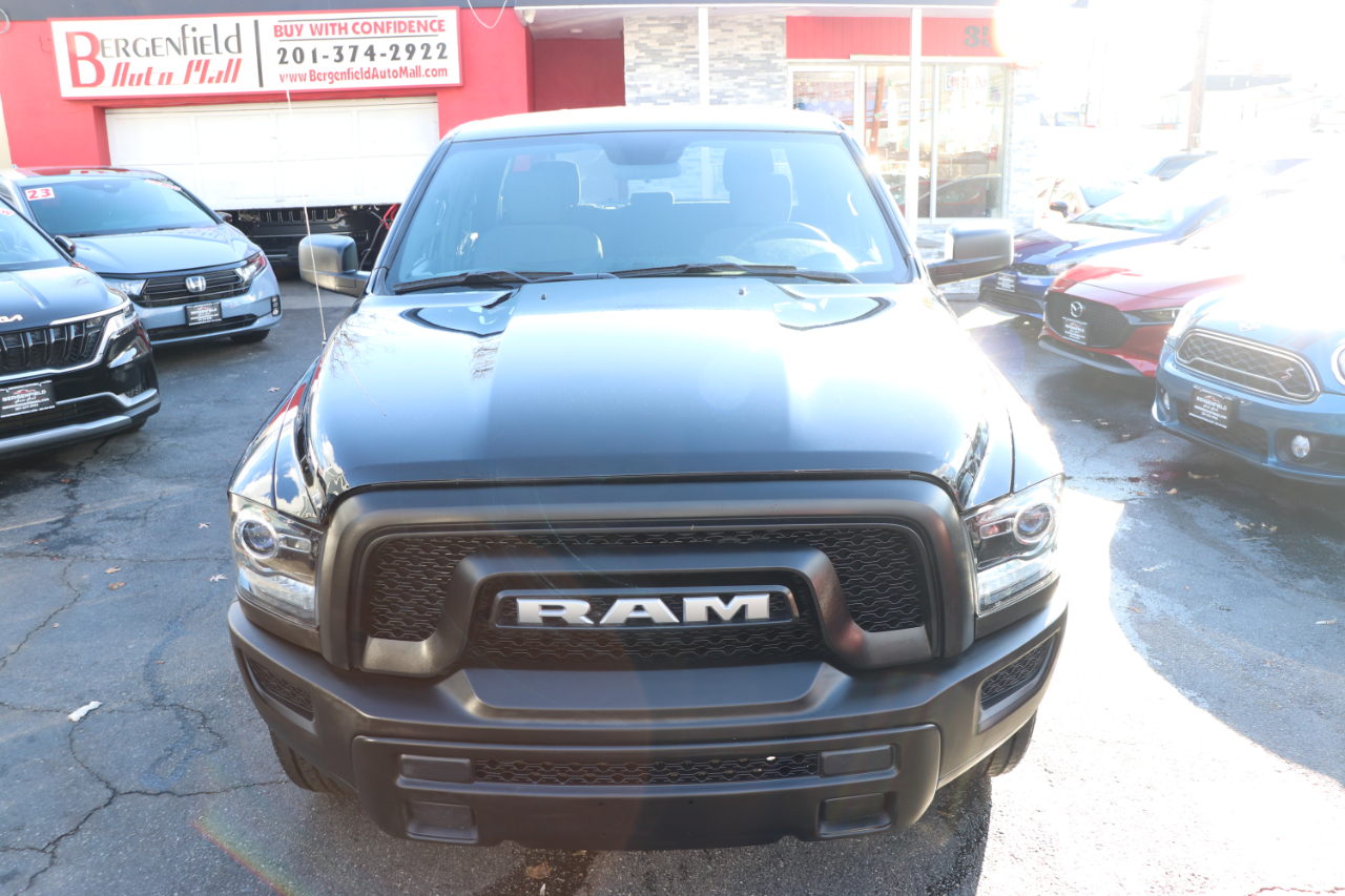 RAM 1500 Classic Warlock 4x2 Crew Cab 5'7" Box 2024