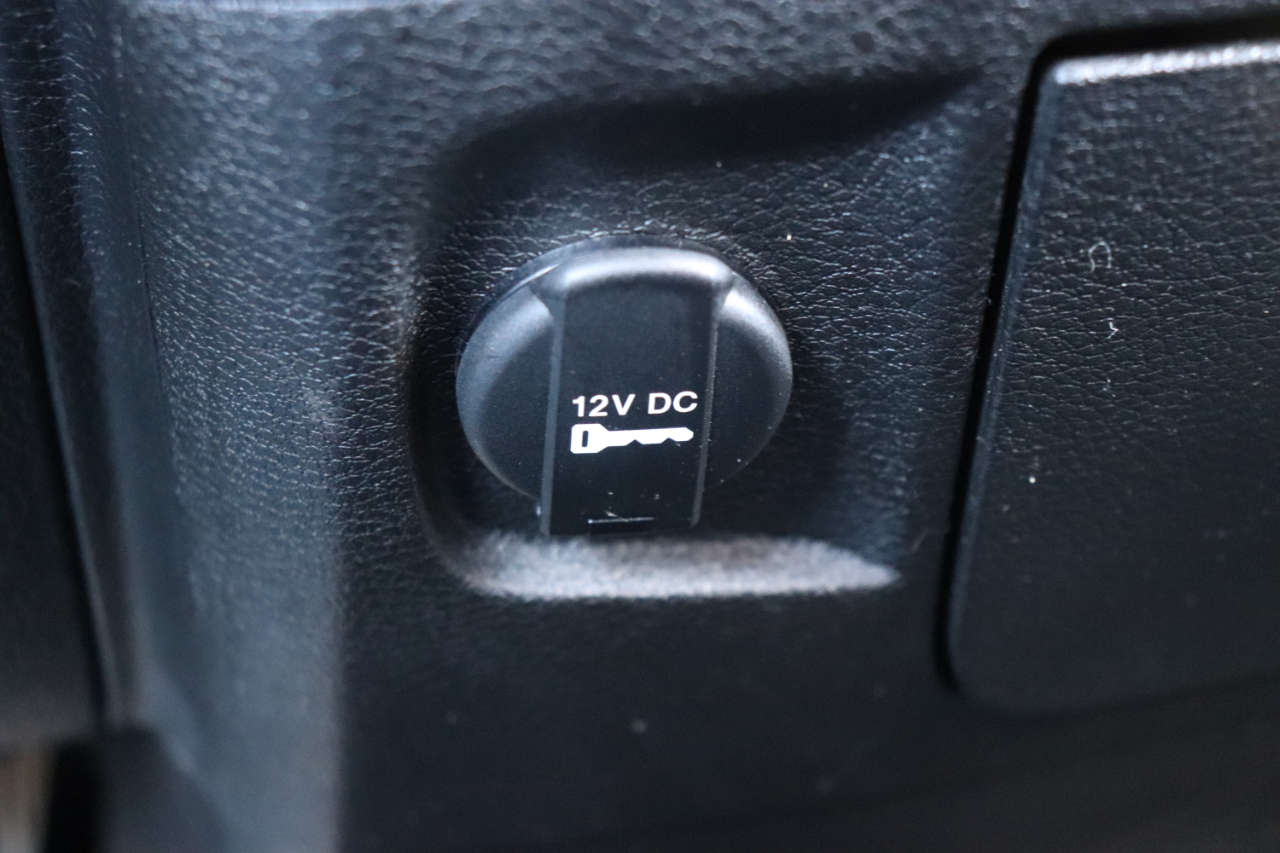 RAM 1500 Classic Warlock 4x2 Crew Cab 5'7" Box 2024