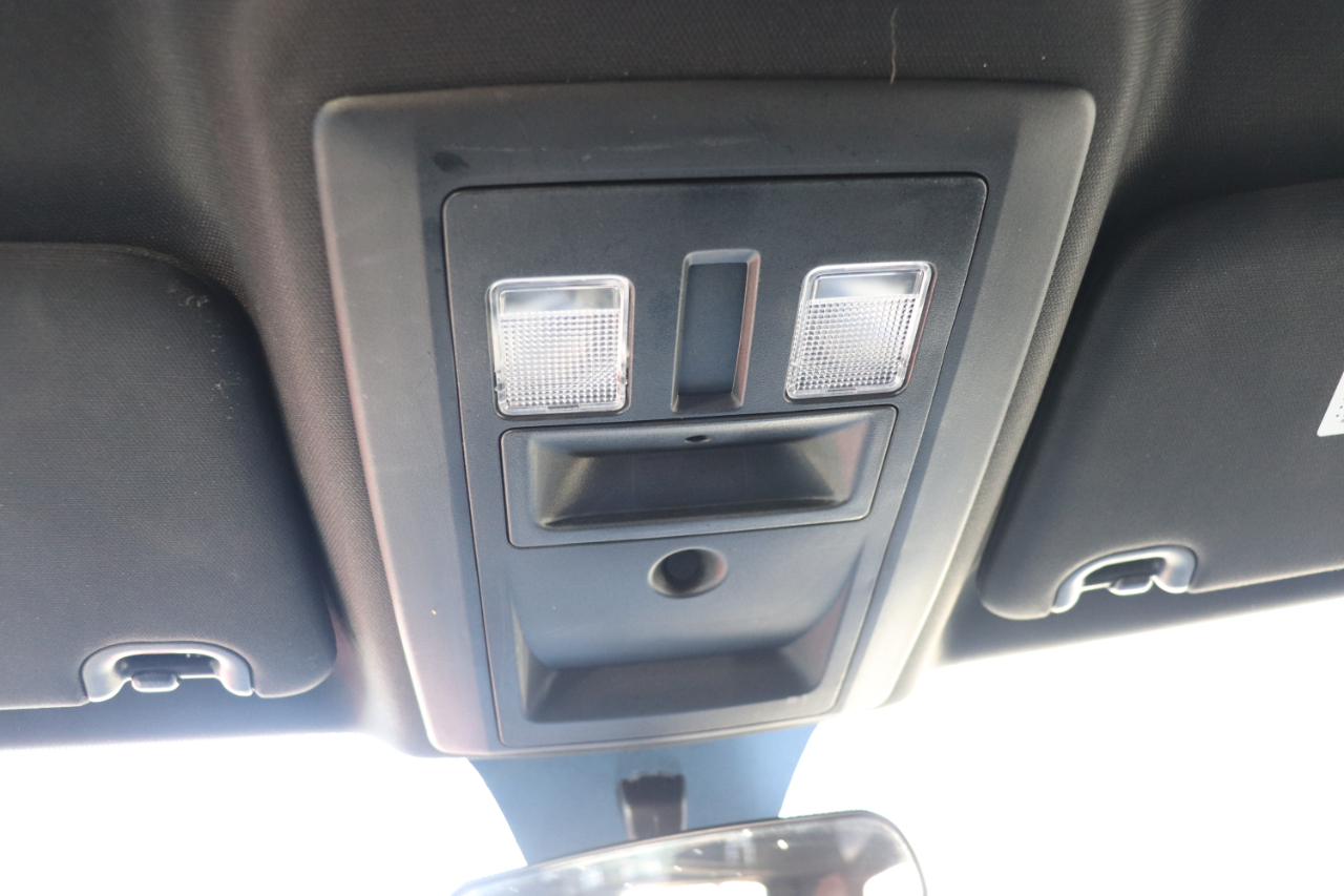 RAM 1500 Classic Warlock 4x2 Crew Cab 5'7" Box 2024