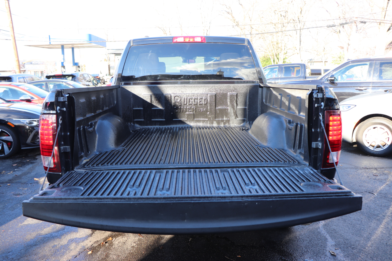 RAM 1500 Classic Warlock 4x2 Crew Cab 5'7" Box 2024