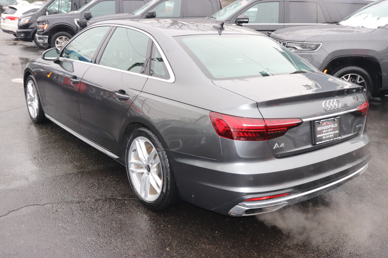 Audi A4 Sedan S line Premium Plus 45 TFSI quattro 2024