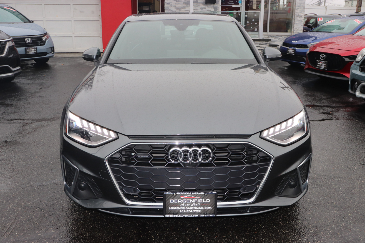 Audi A4 Sedan S line Premium Plus 45 TFSI quattro 2024