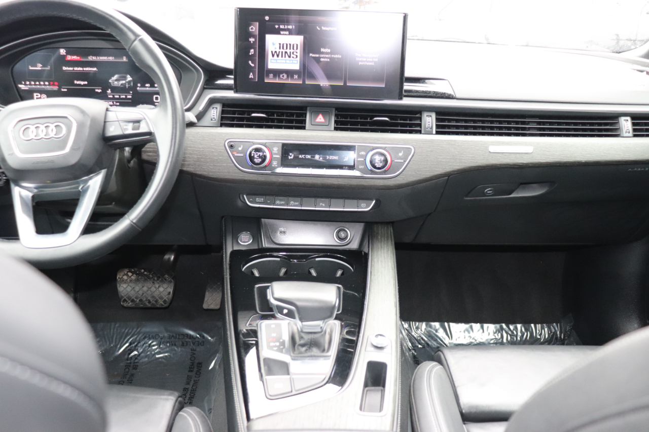 Audi A4 Sedan S line Premium Plus 45 TFSI quattro 2024