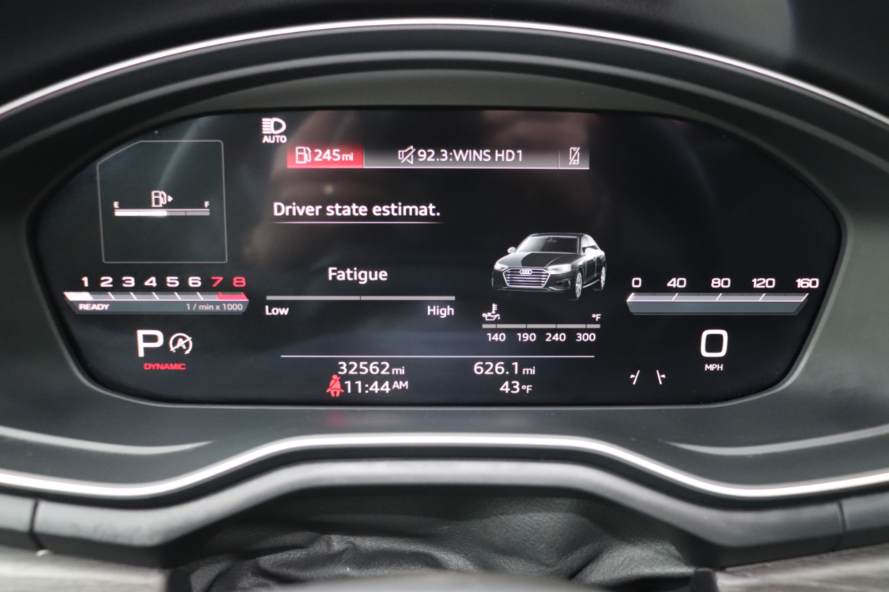 Audi A4 Sedan S line Premium Plus 45 TFSI quattro 2024