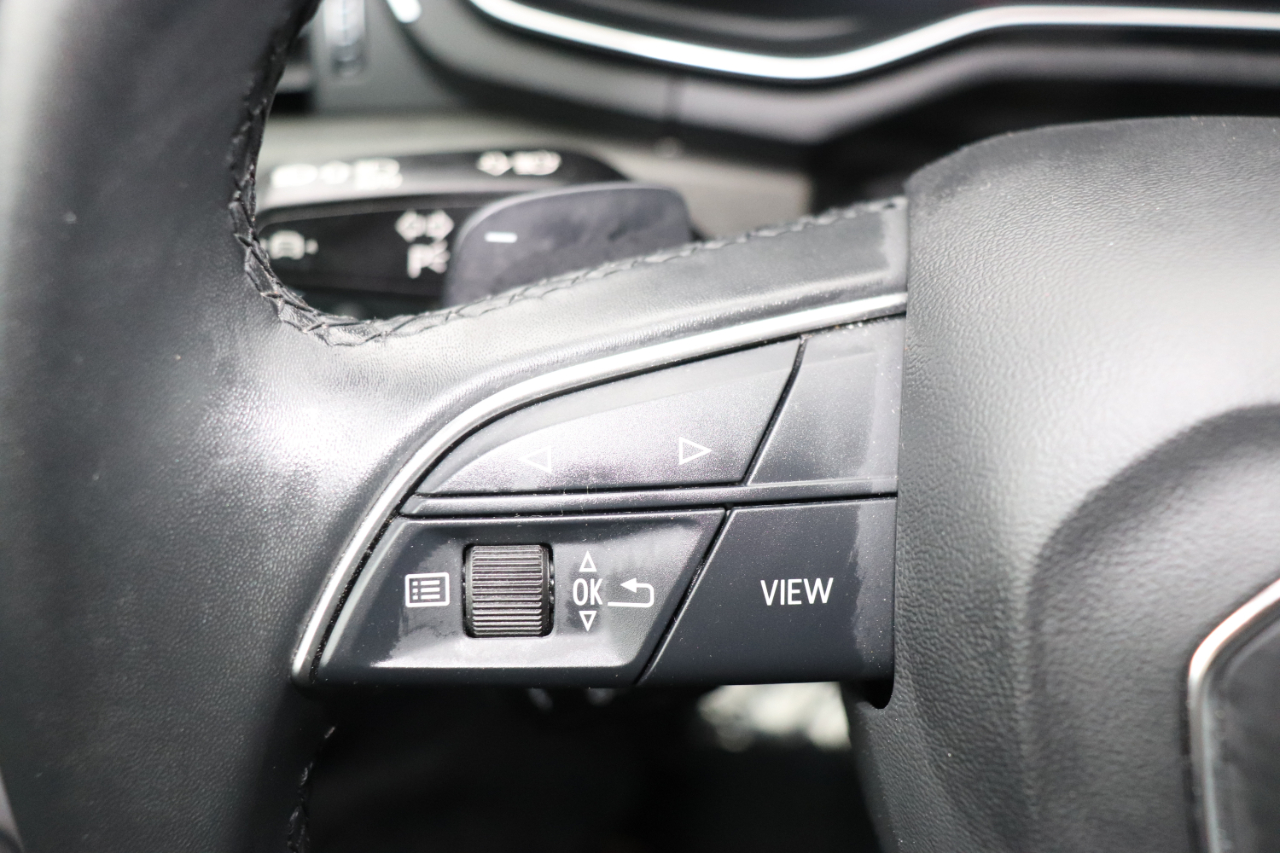 Audi A4 Sedan S line Premium Plus 45 TFSI quattro 2024