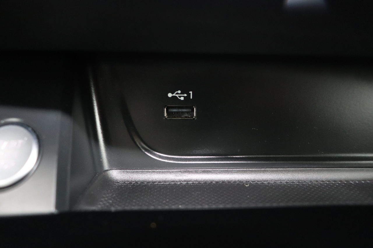 Audi A4 Sedan S line Premium Plus 45 TFSI quattro 2024