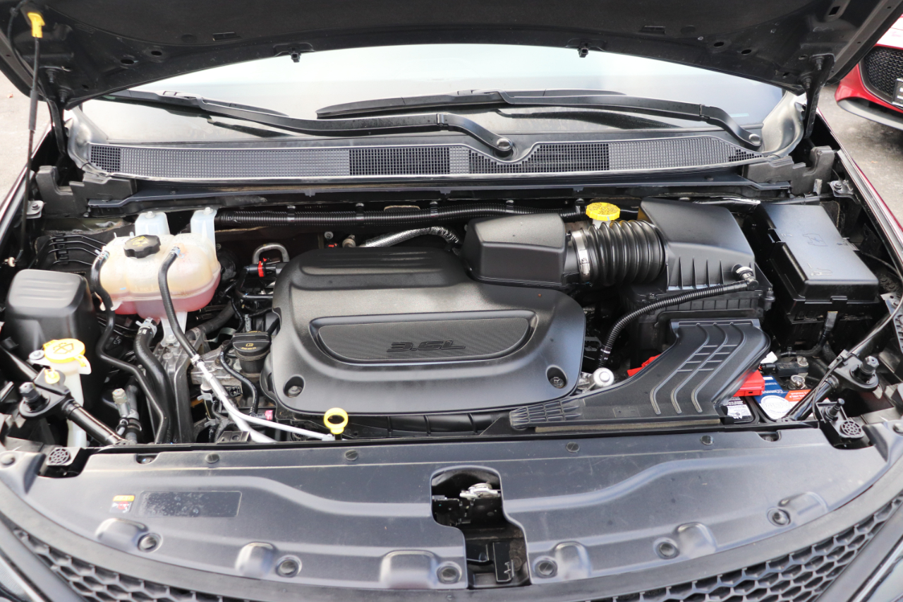 Chrysler Voyager LX FWD 2023