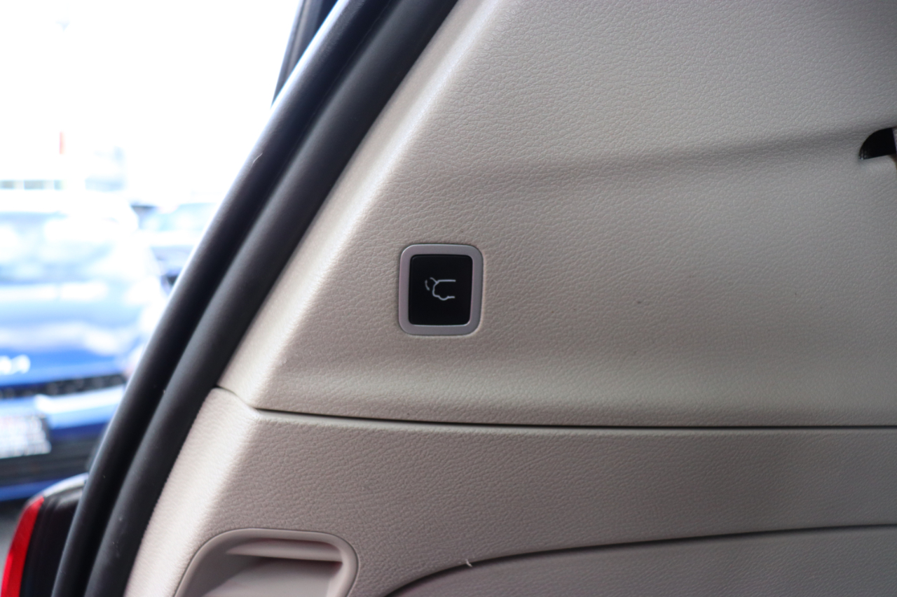 Chrysler Voyager LX FWD 2023