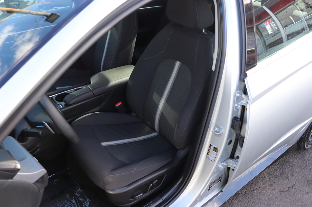 Hyundai Sonata SEL FWD 2025