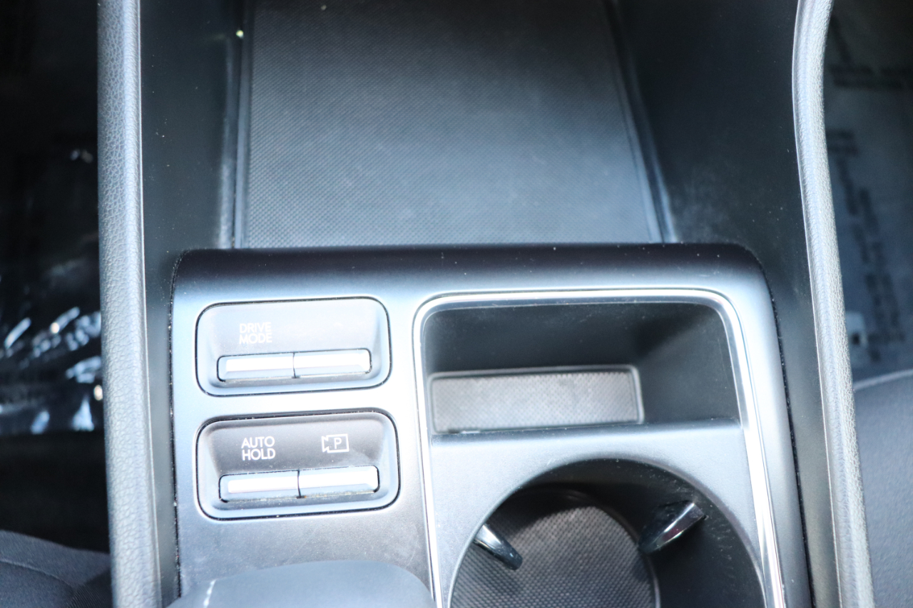 Hyundai Sonata SEL FWD 2025