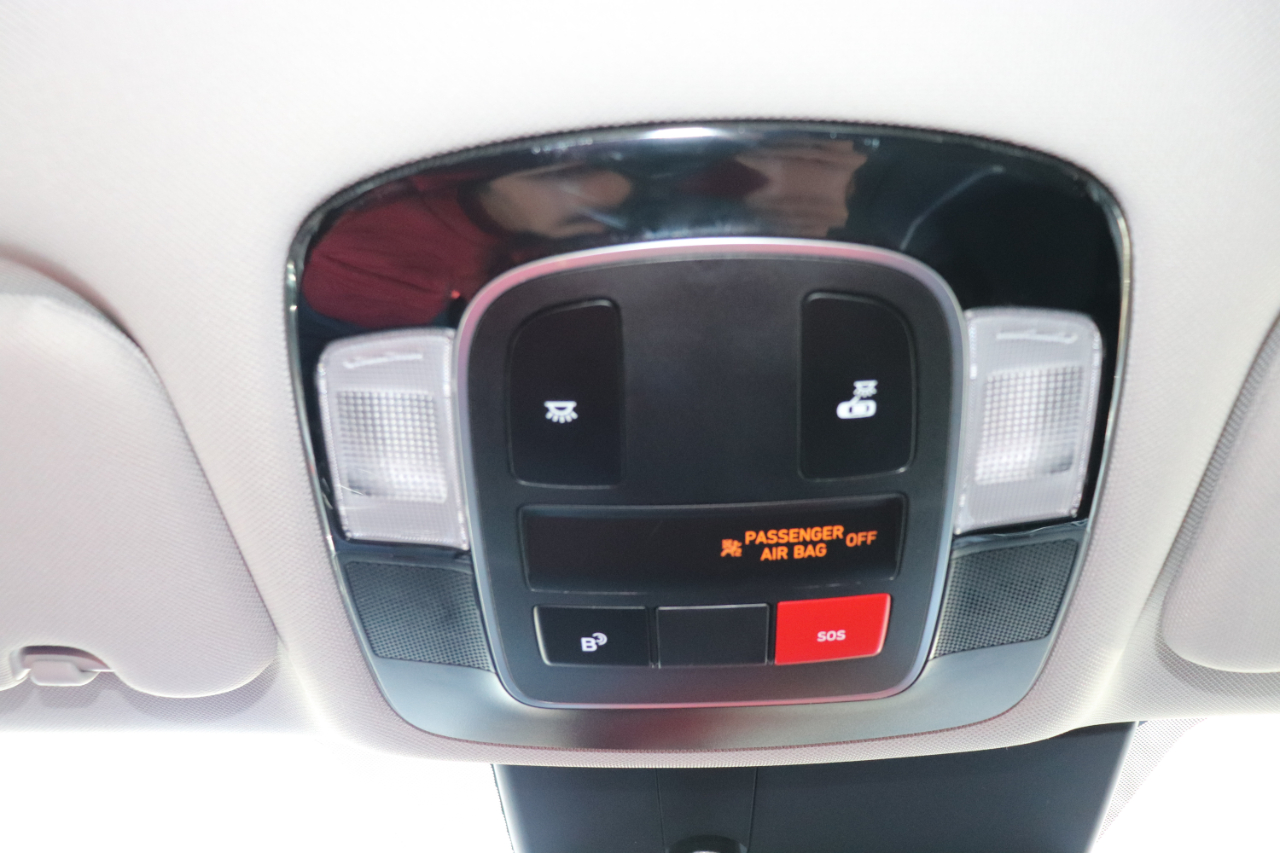 Hyundai Sonata SEL FWD 2025