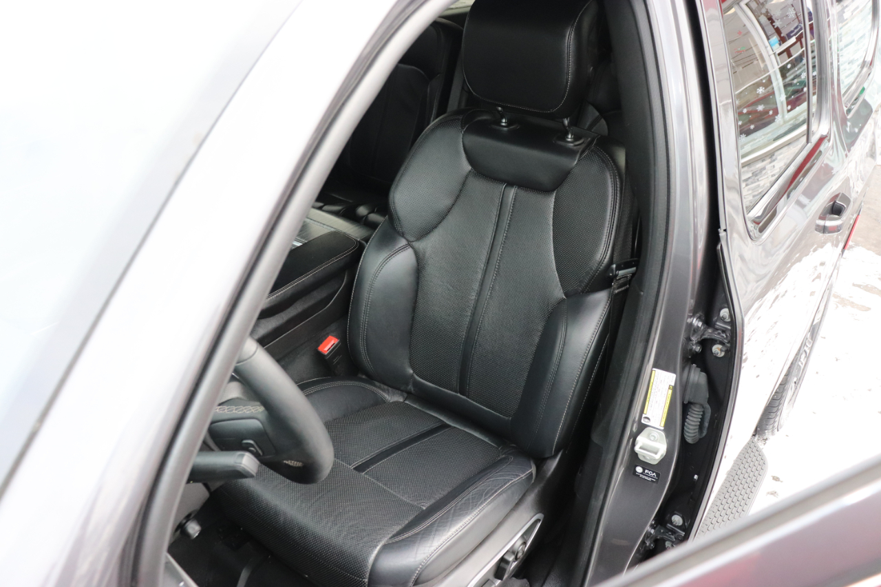 Jeep Wagoneer L Series II 4x4 2024