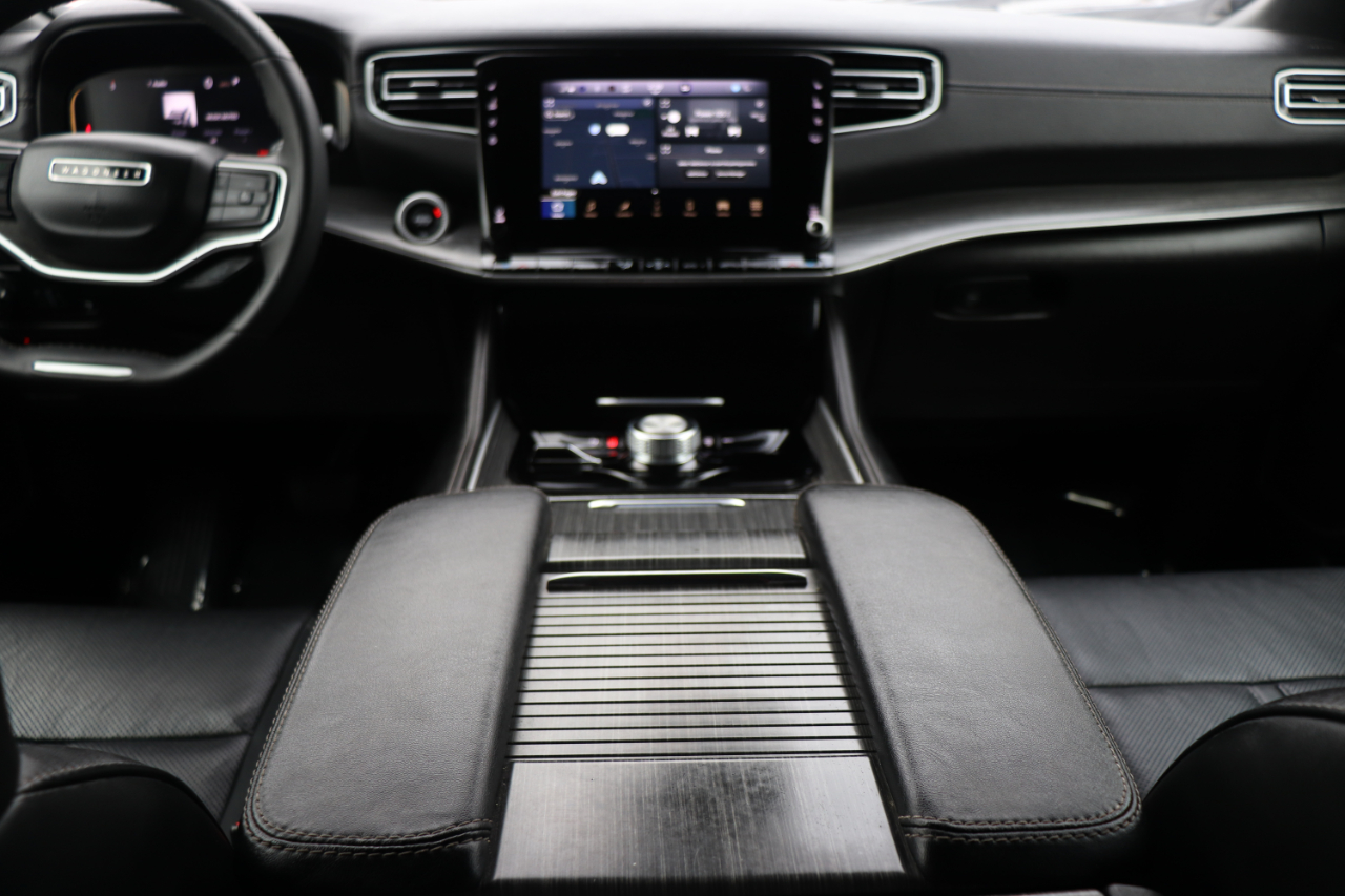 Jeep Wagoneer L Series II 4x4 2024