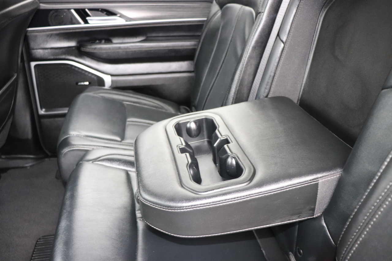 Jeep Wagoneer L Series II 4x4 2024