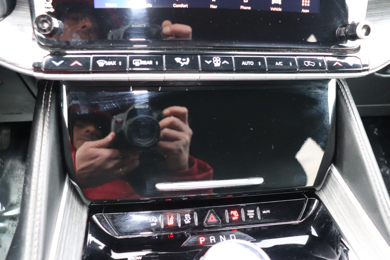 Jeep Wagoneer L Series II 4x4 2024