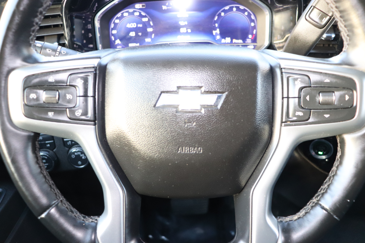 Chevrolet Silverado 1500 4WD Crew Cab 147" LT w/1LT 2025