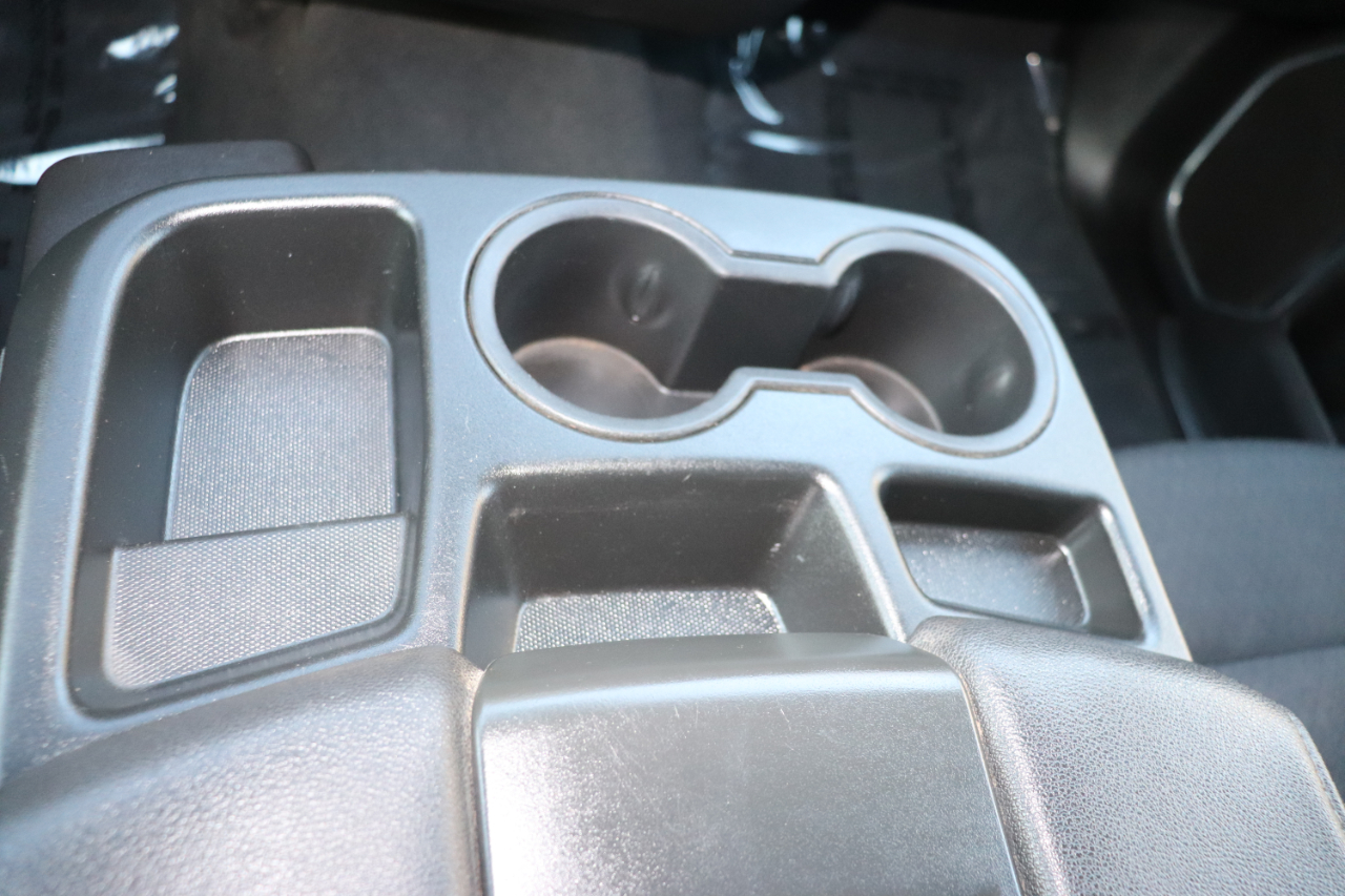 Chevrolet Silverado 1500 4WD Crew Cab 147" LT w/1LT 2025