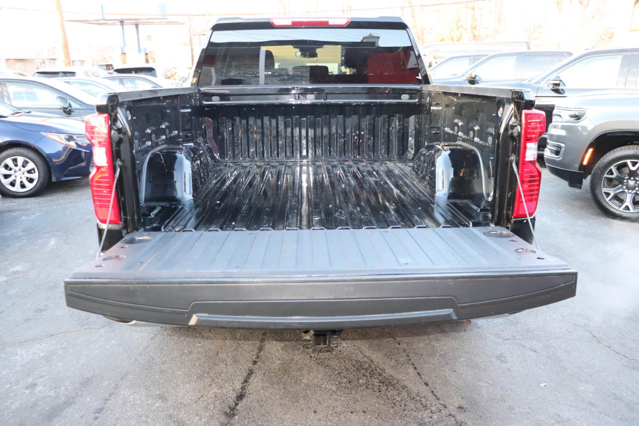 Chevrolet Silverado 1500 4WD Crew Cab 147" LT w/1LT 2025