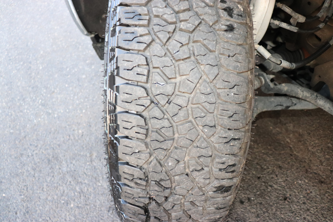 Chevrolet Silverado 1500 4WD Crew Cab 147" LT w/1LT 2025