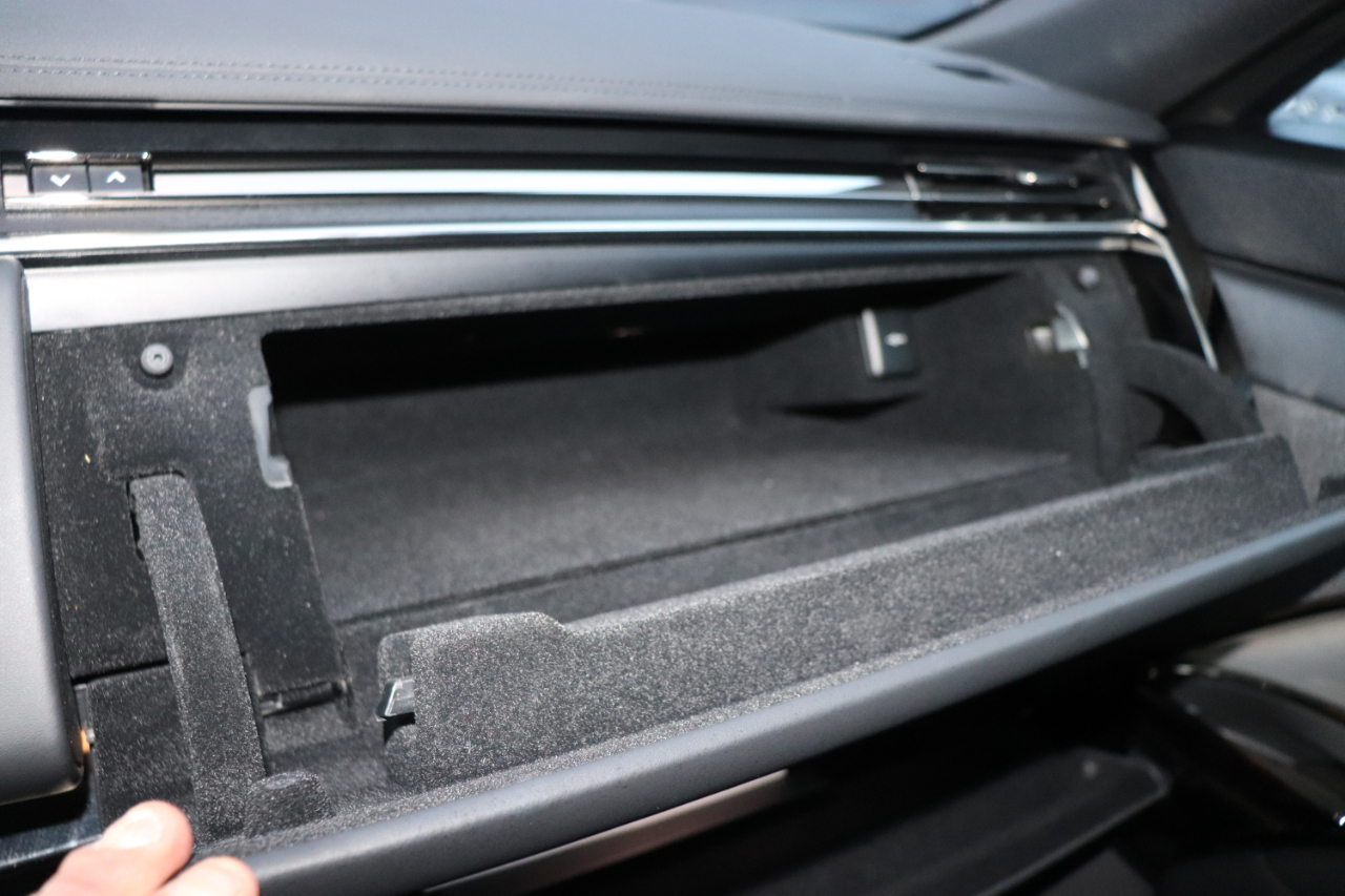 Land Rover Range Rover Sport P360 SE 2025