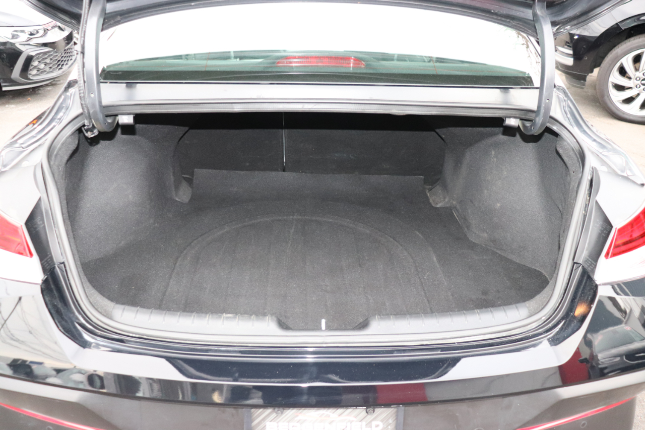 Hyundai Elantra Limited IVT 2024