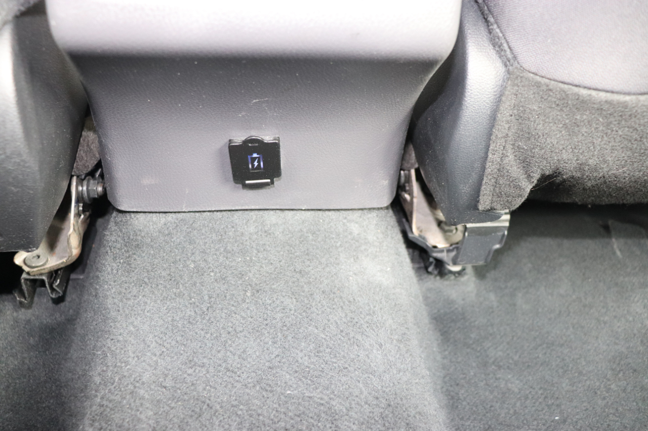 Toyota Camry LE Auto (Natl) 2024