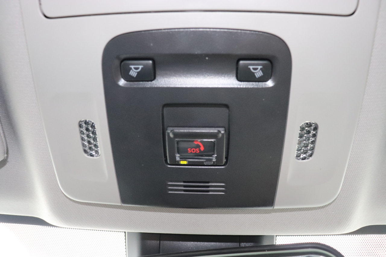 Toyota Camry LE Auto (Natl) 2024