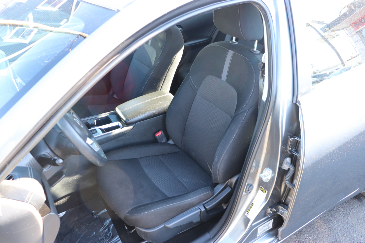 Nissan Sentra SV CVT 2023