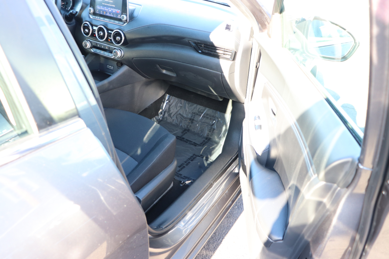 Nissan Sentra SV CVT 2023