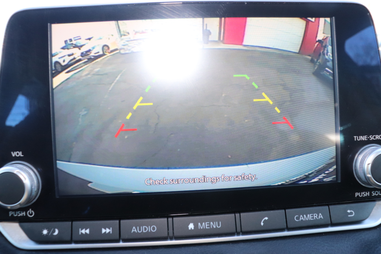 Nissan Sentra SV CVT 2023