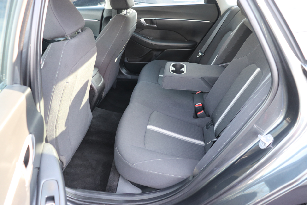 Hyundai Sonata SEL 2.5L FWD 2024