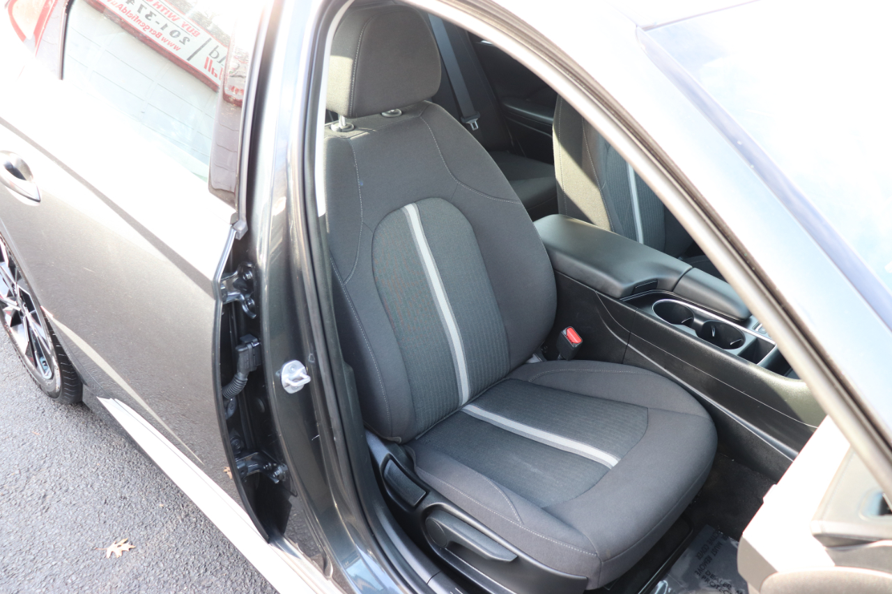 Hyundai Sonata SEL 2.5L FWD 2024