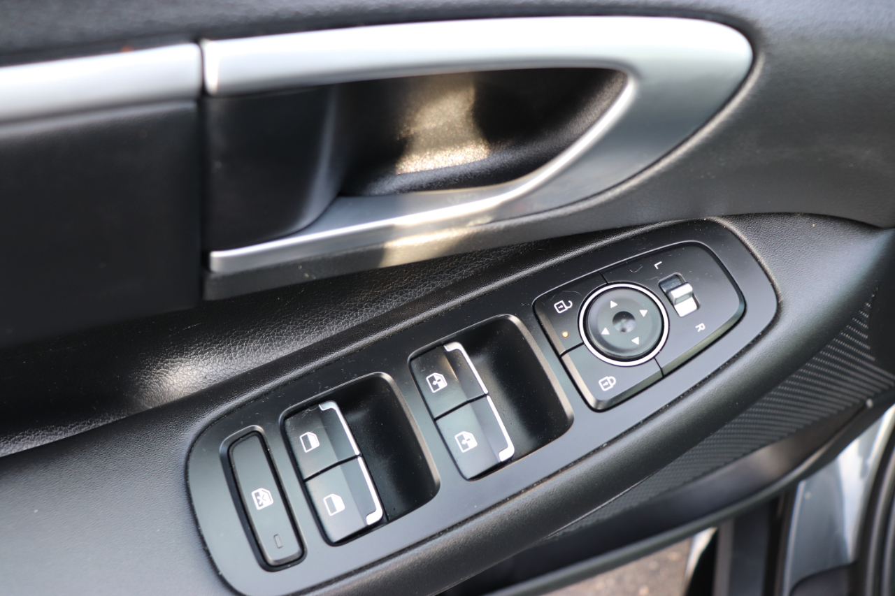 Hyundai Sonata SEL 2.5L FWD 2024