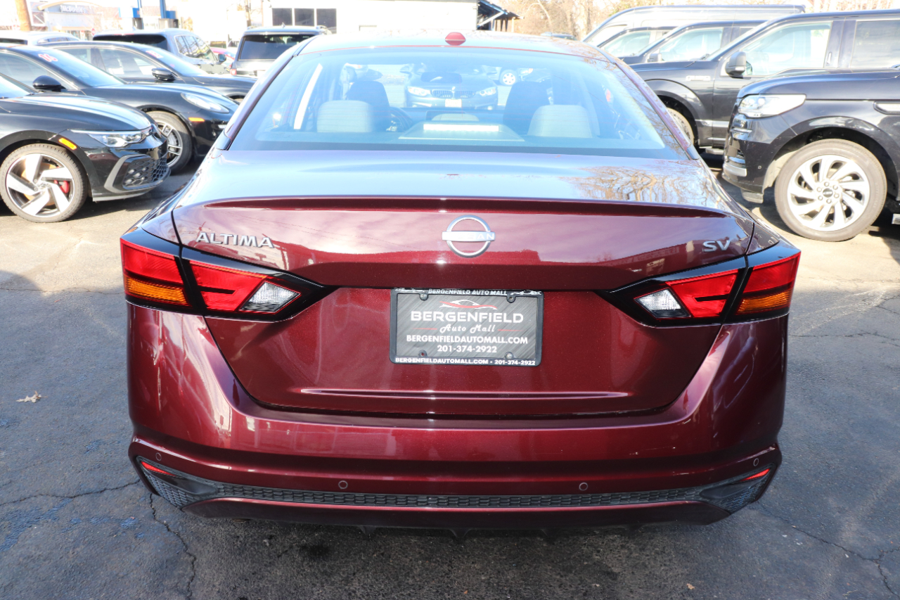 Nissan Altima 2.5 SV Sedan 2024