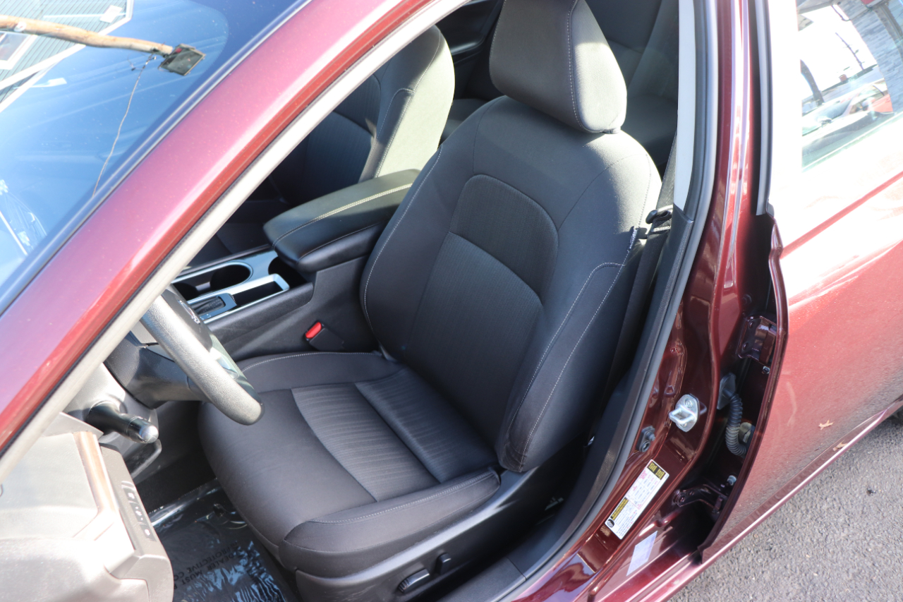 Nissan Altima 2.5 SV Sedan 2024