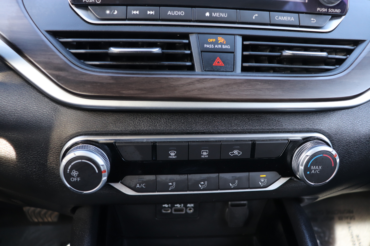 Nissan Altima 2.5 SV Sedan 2024