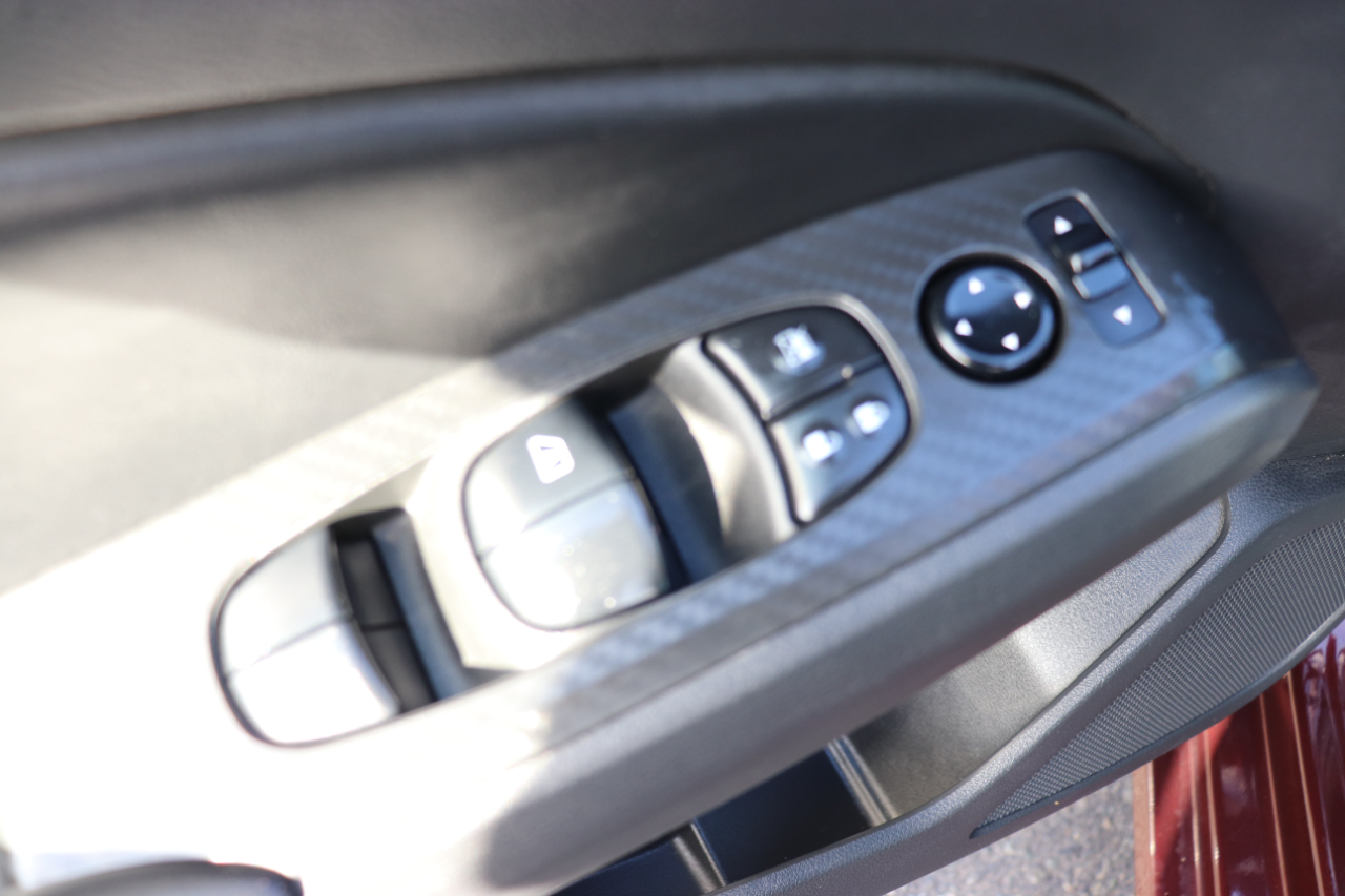 Nissan Altima 2.5 SV Sedan 2024